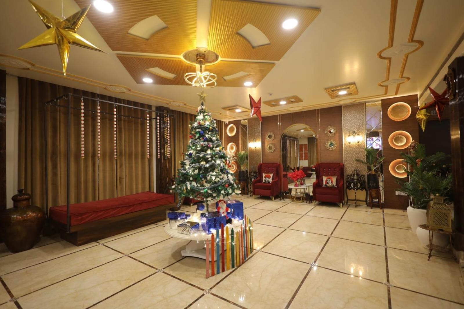 Hotel Sheetal Regency,Near Janambhumi Mathura Exterior foto